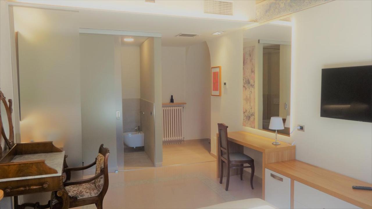 Portica10 Bed and Breakfast Assisi Eksteriør billede