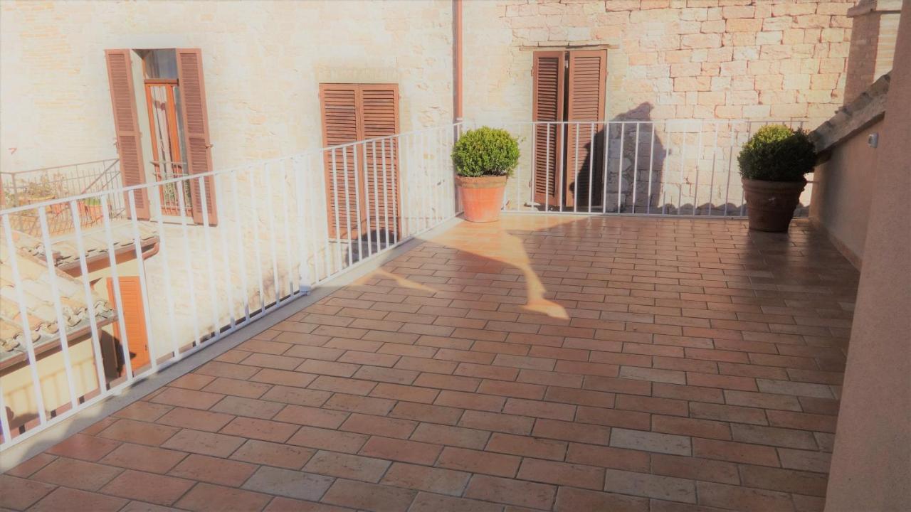 Portica10 Bed and Breakfast Assisi Eksteriør billede