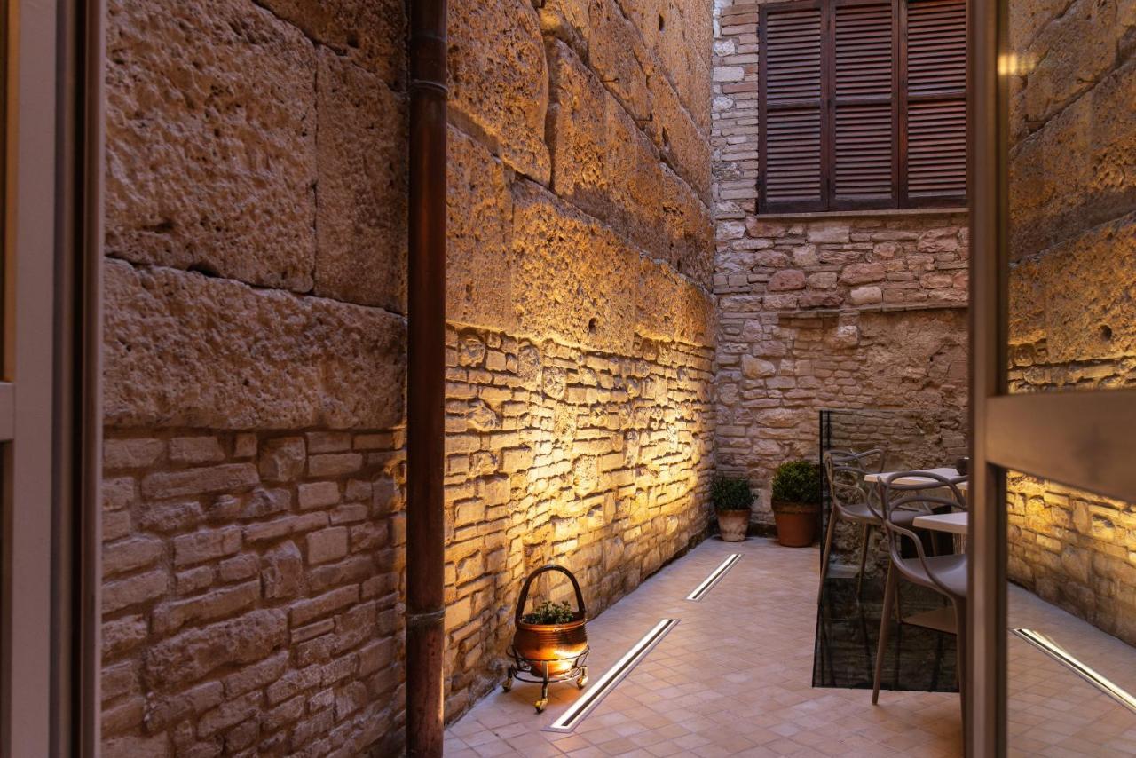 Portica10 Bed and Breakfast Assisi Eksteriør billede